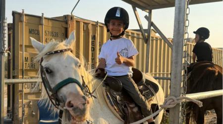 افتتاح دورة ركوب الخيل لأول مرة في المركز الجماهيري رهط *